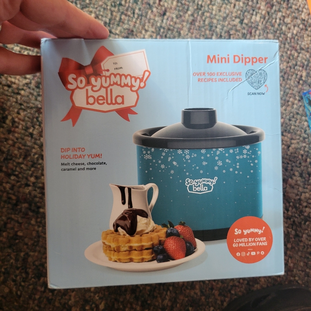 So Yummy Bella Mini Dipping Pot in Blue
